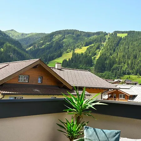 Freigeist Holiday home Flachau